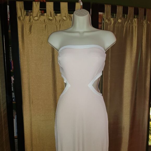 Princess Polly Strapless Cream Dress - Picture 2 of 6